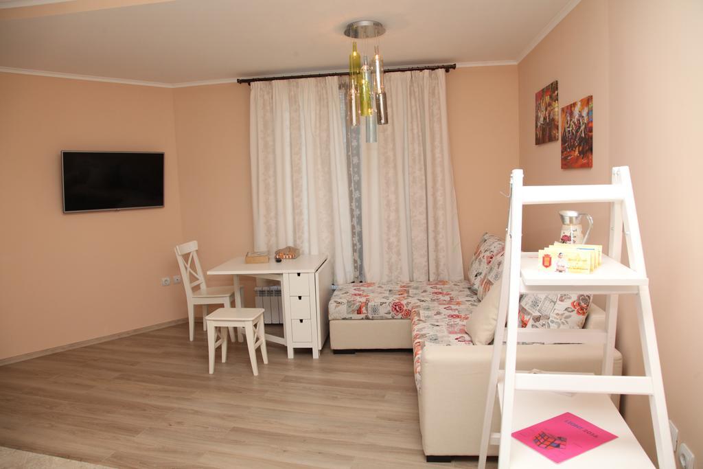 Apartment Retro 8 Добрич Экстерьер фото